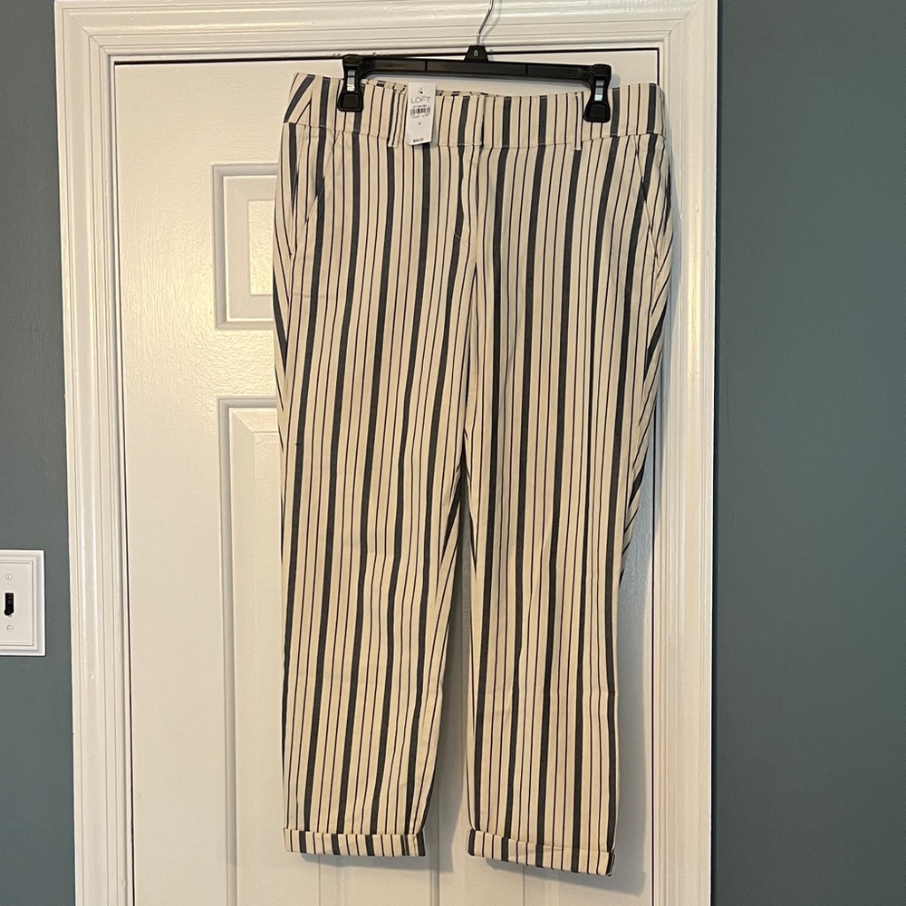 LOFT Women's Capris with Blue and Cream Stripes